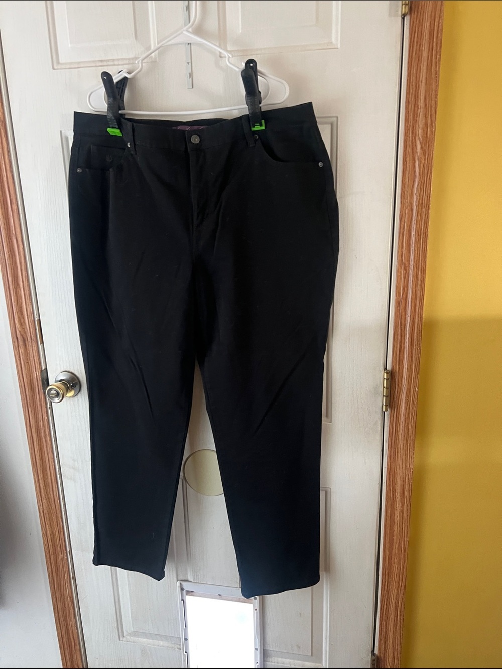 Gloria Vanderbilt Black Bootcut Jeans